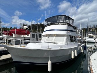 39' Mainship 1999 Yacht For Sale